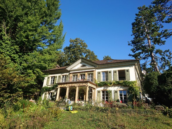 © Barbara Blunschi – Übernachtungstipp in Biel das Boutique-Hotel Villa Lindenegg.