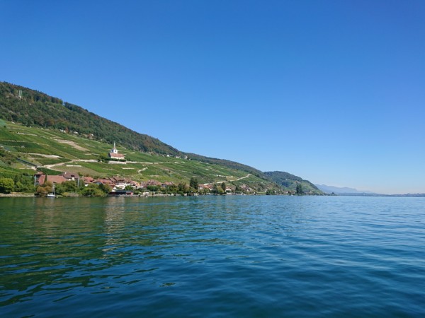 © Barbara Blunschi – Winzerdörfer und Reblandschaft entlang des Bielersess.